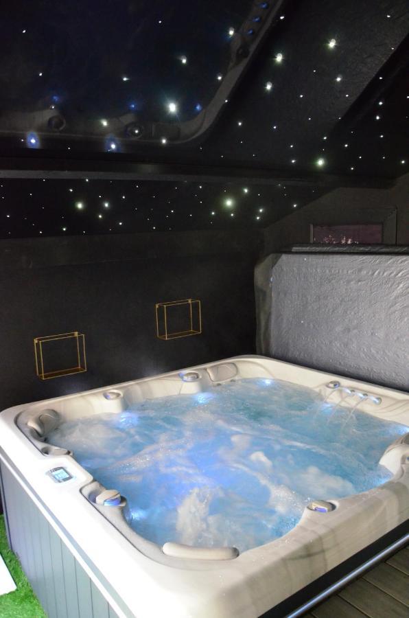 Gite Romantique Avec Spa Coeur A Corps 44 La Plaine-sur-Mer Exteriér fotografie